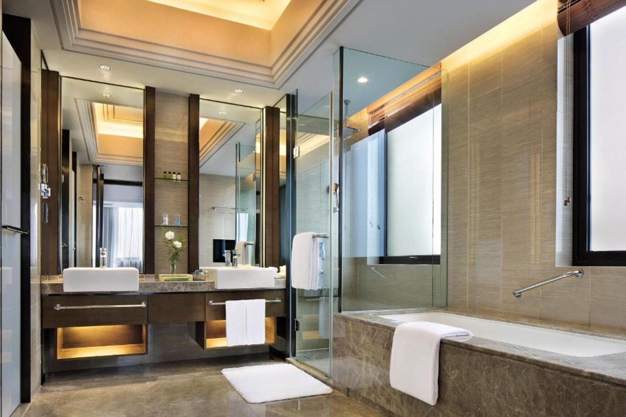 The Qube Hotel Shanghai Xinqiao Экстерьер фото